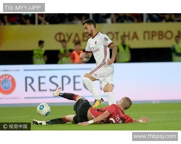 AC米兰与斯肯的激烈对决揭示了足球战术的深度与魅力 AC米兰与斯肯的激烈对决揭示了足球战术的深度与魅力